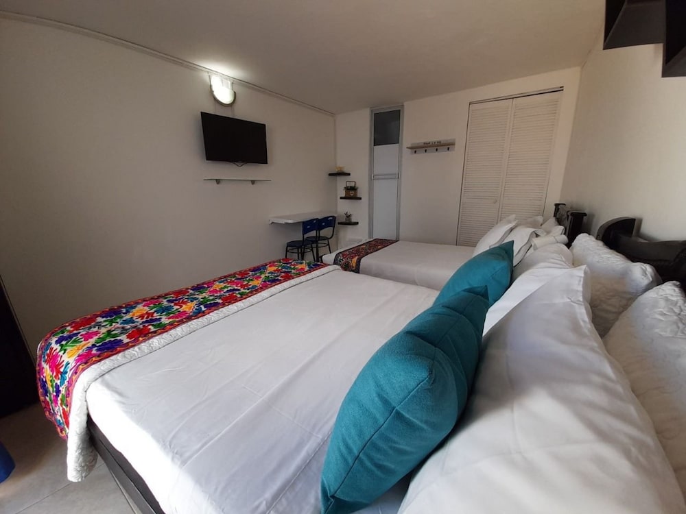 HPT-SM HABITACION DE HOTEL EN GETSEMANI