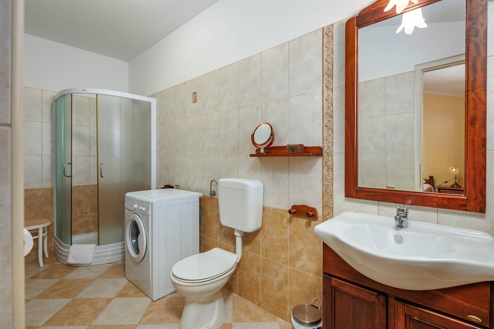 Pool Villa Divina in i an