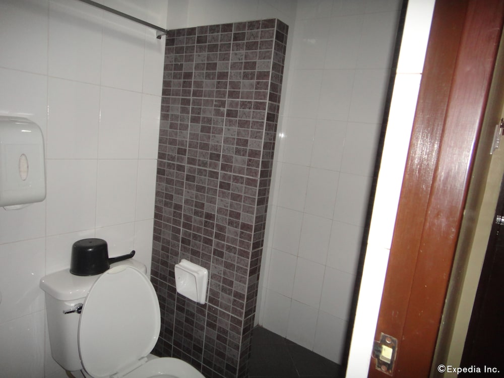 Cebu Vacations - Express Inn - Cebu Hotel - Property Image 42