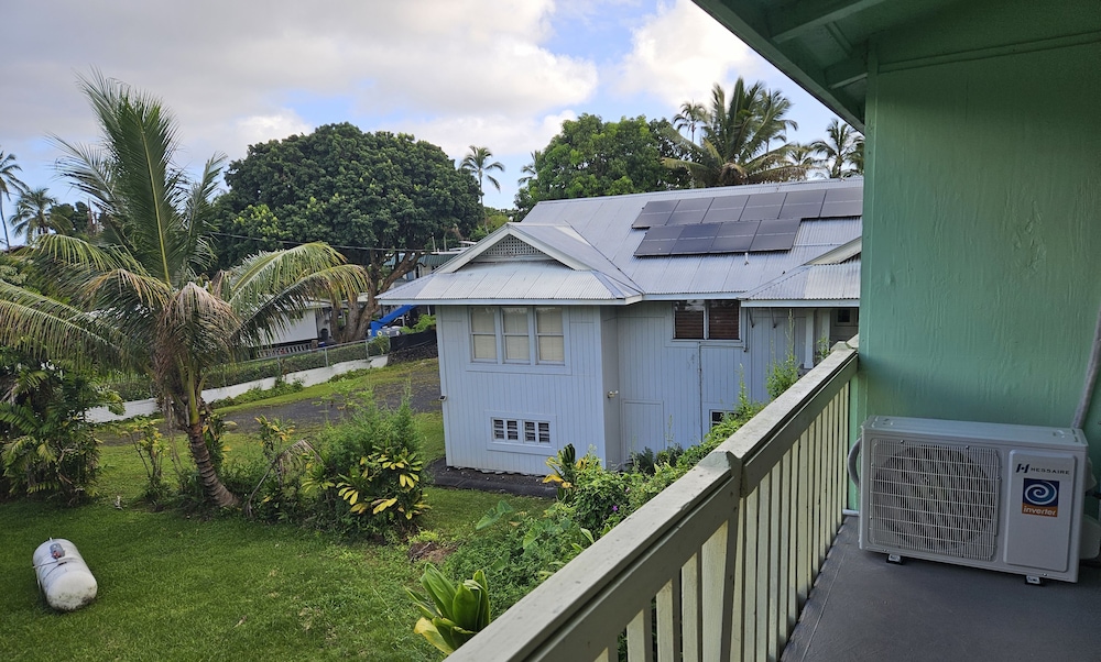 Plumeria Hilo Hotel