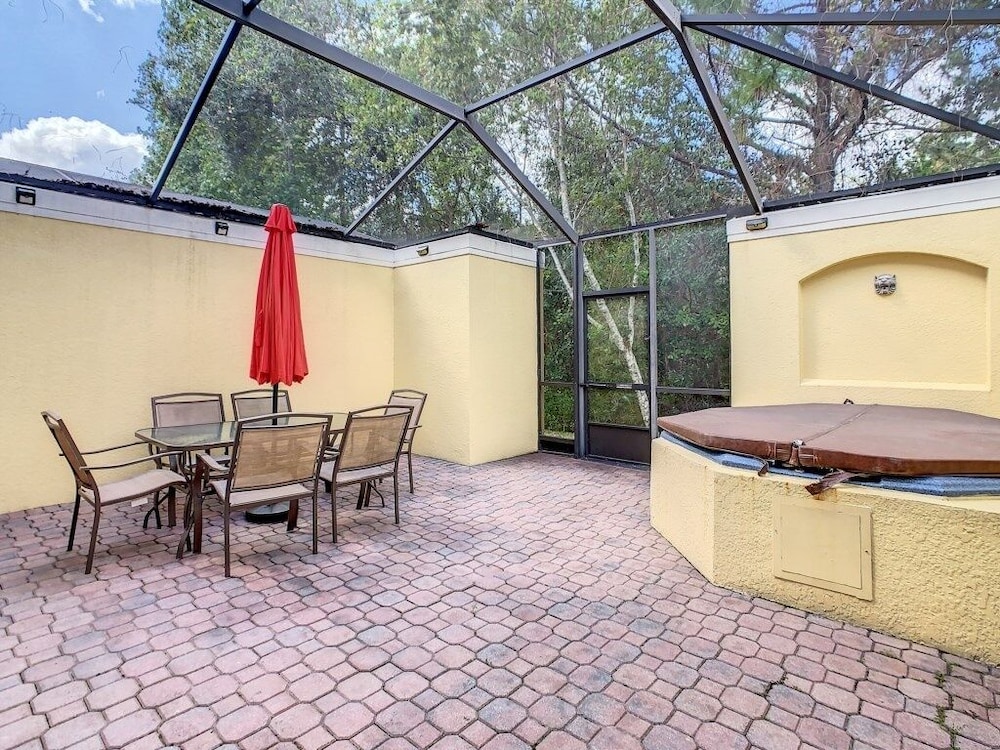 Terra Verde Resort: Townhome W/ Hottub Near Disney 3 Bedroom Townhouse