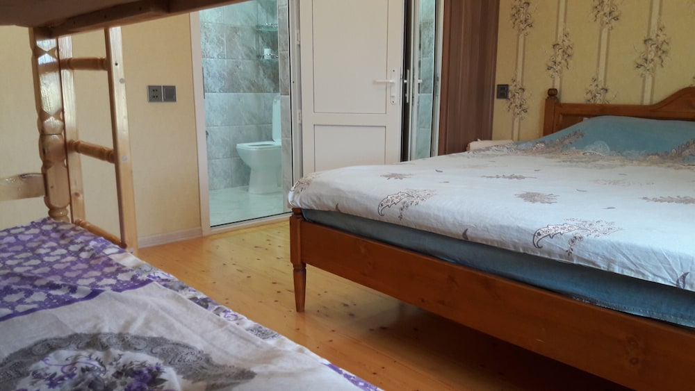 Photo 24