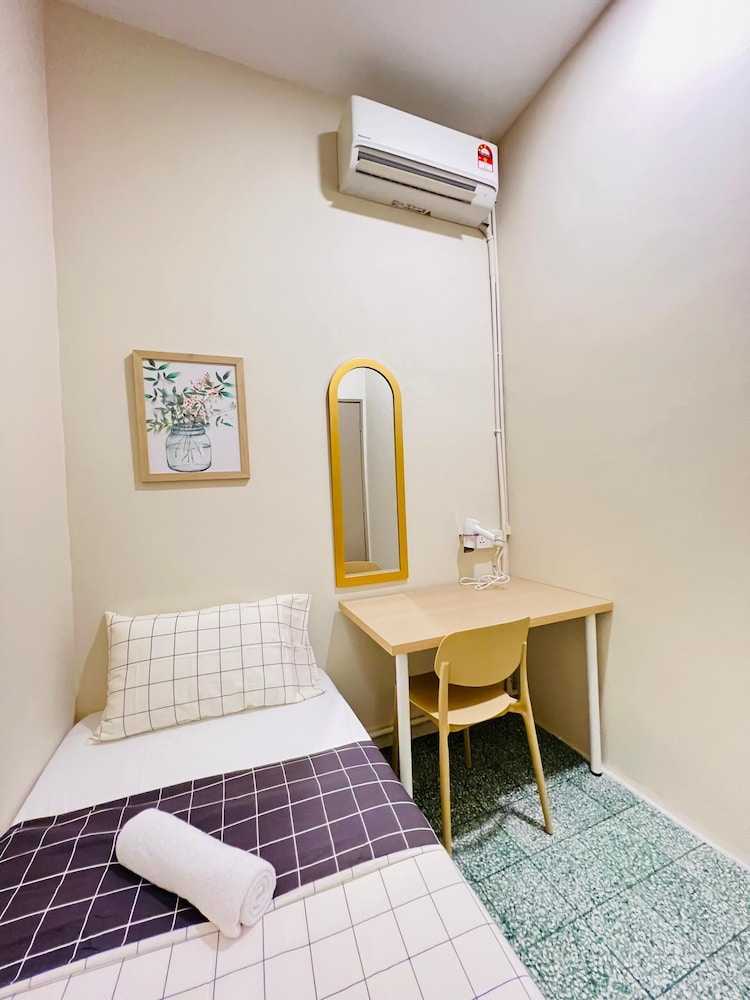 myRoom at 14 J Mandalay