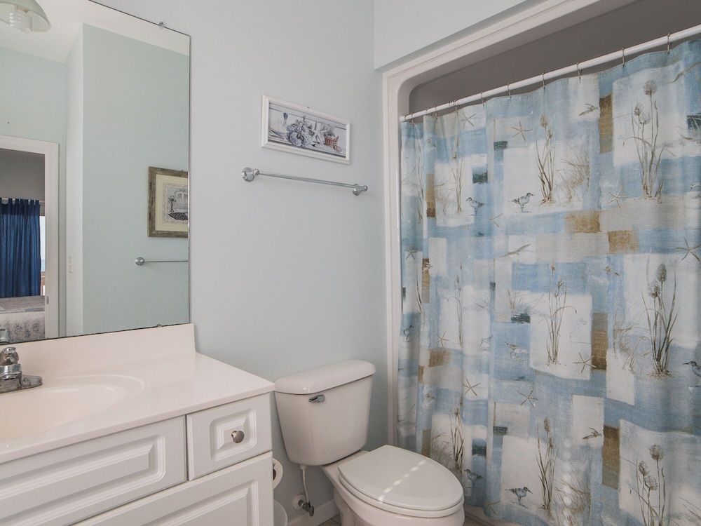 Clamalot by Topsail Realty
