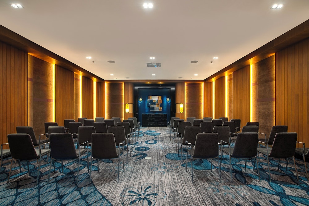 Hotel Indigo Bandung Dago Pakar by IHG 33