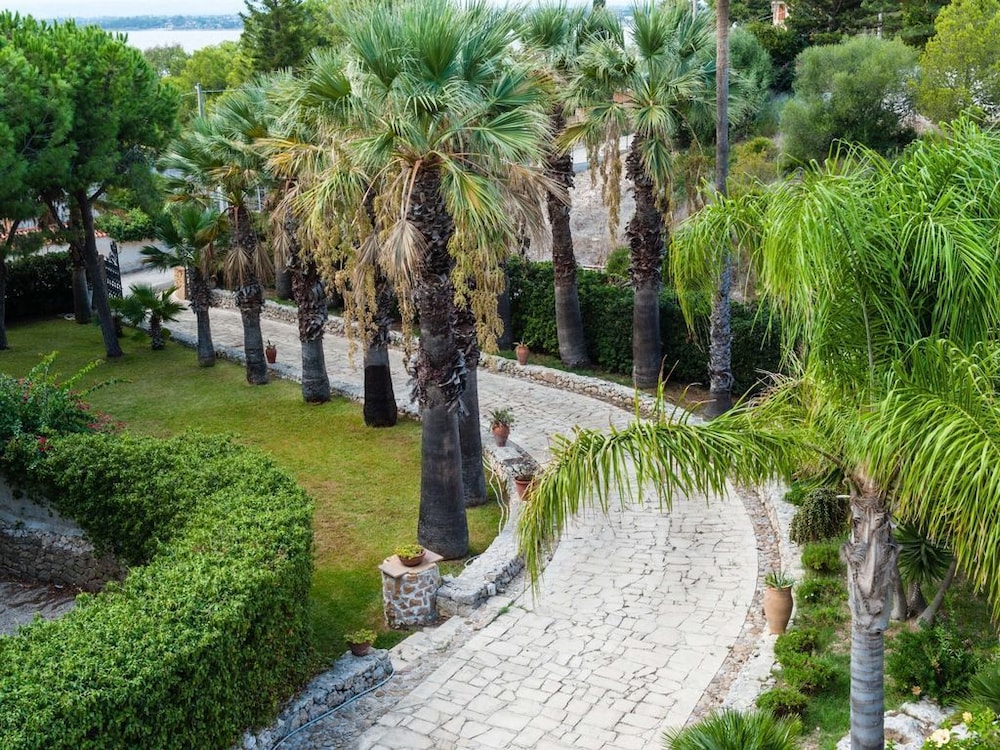 Villa Maddalena view 4