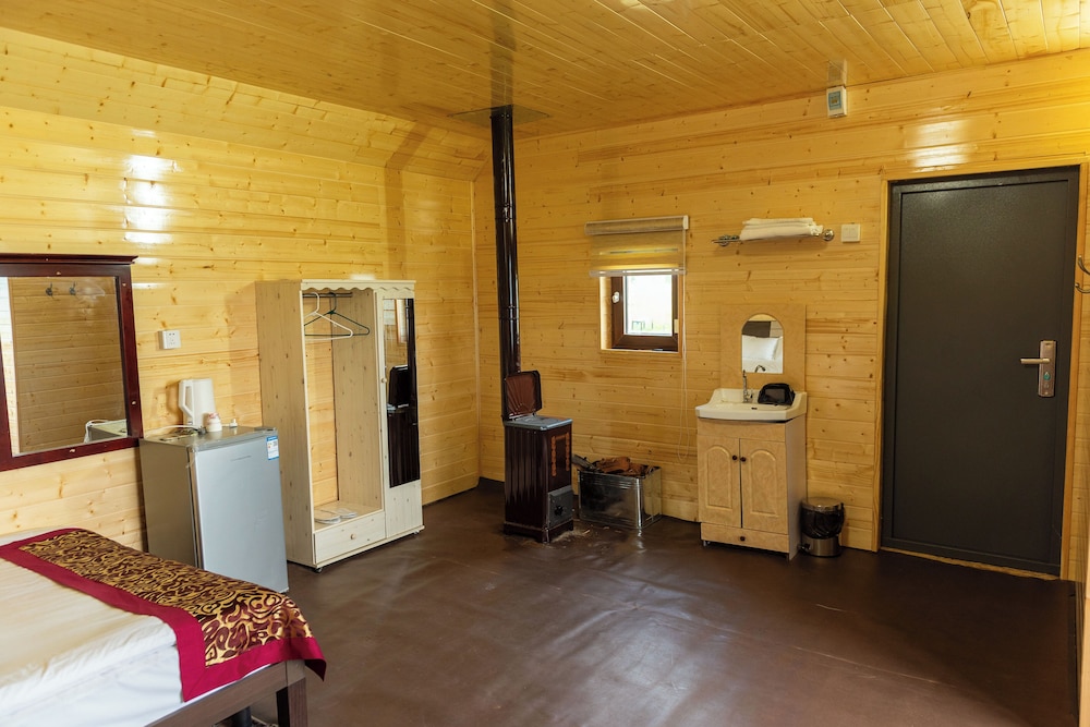 Dalai Eej Resort - Inside Khuvsgul Lake National Park