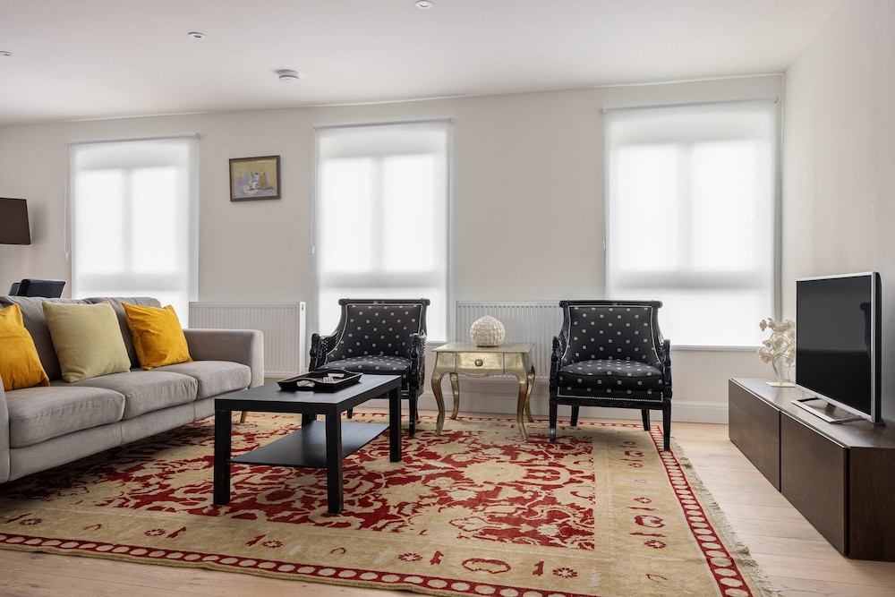 The Kensington Retreat