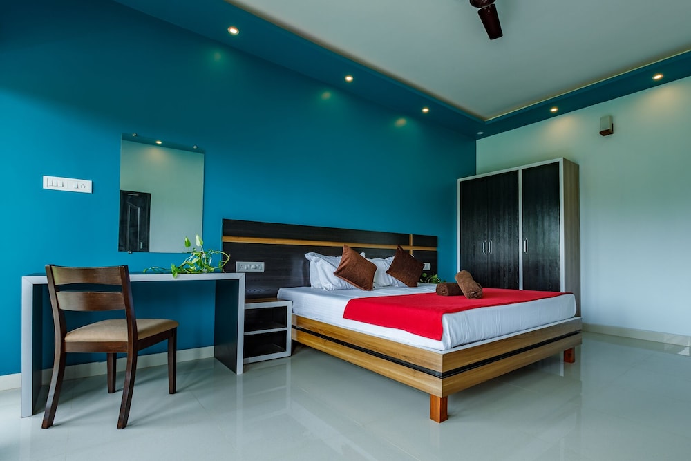 Om Shanti Residence