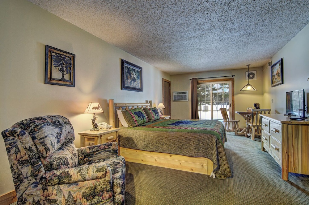 Eagle River Inn and Resort