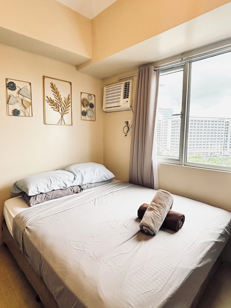 7 The Metro View Dream Loft