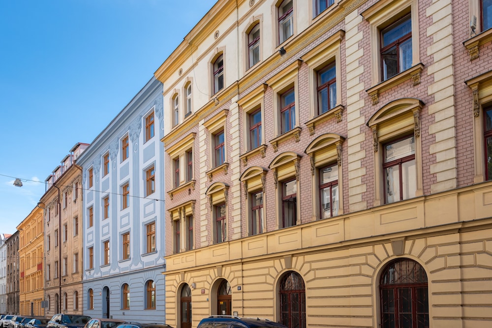 Modern apartment on Graficka