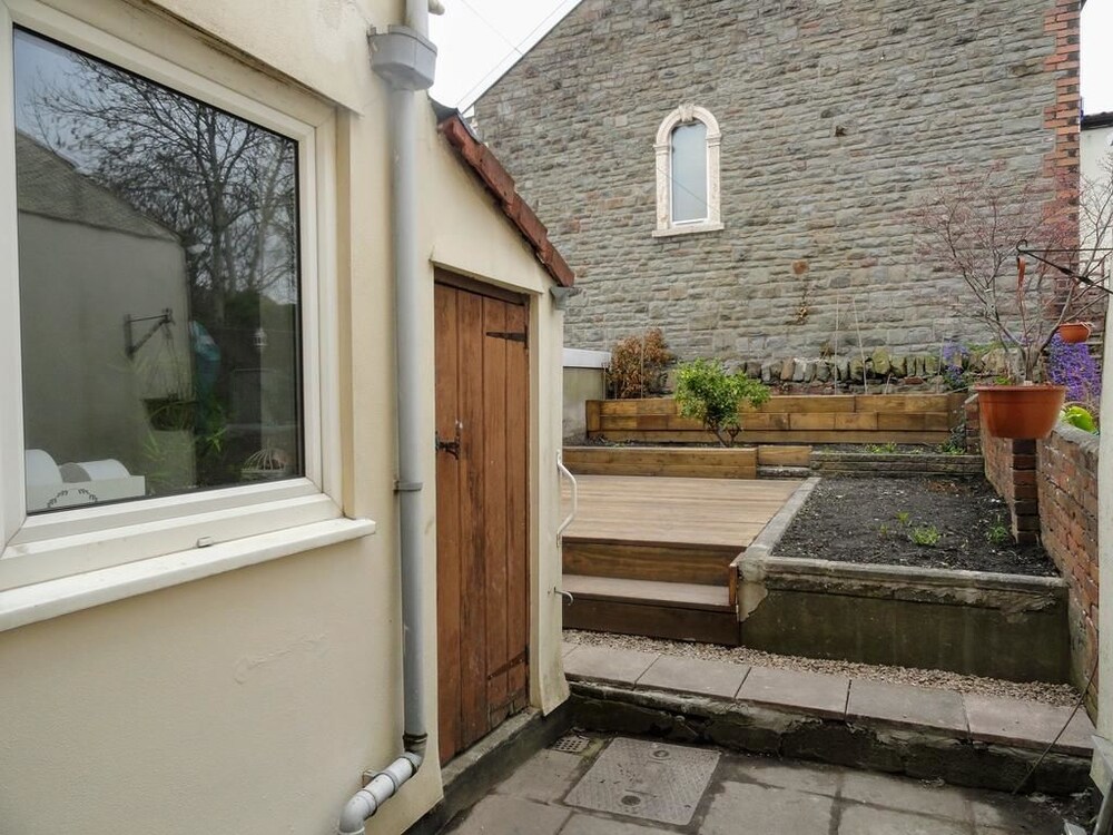 Bell Hill House, photo 9
