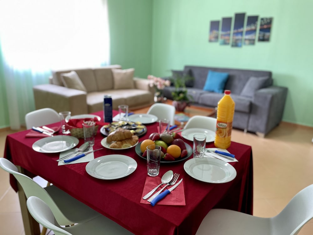 FAMILY RESIDENCE