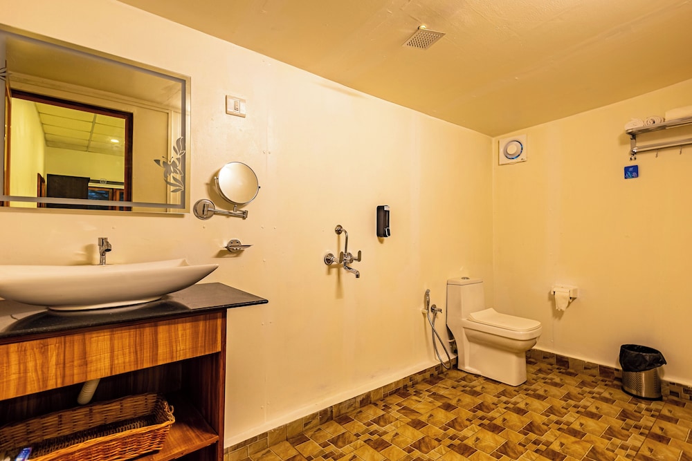 ORANGE SKY INN