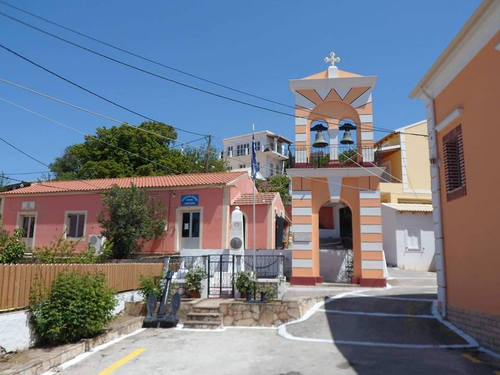 Villa in Afionas With Private Pool view 4