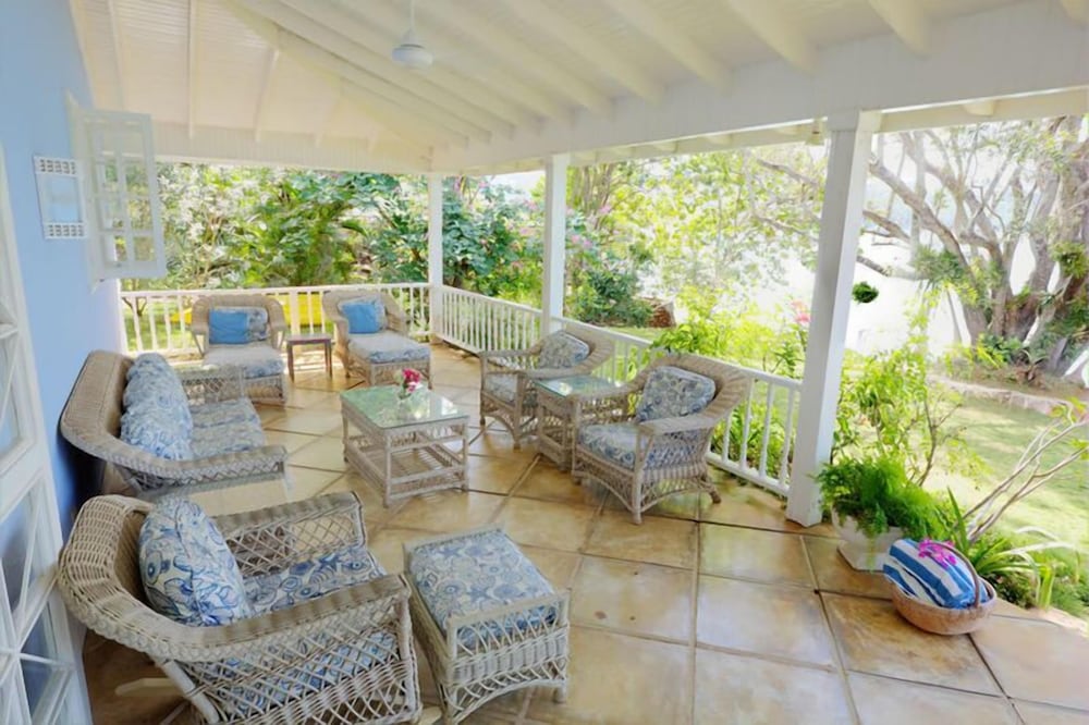 Sea Haven - Discovery Bay 2BR
