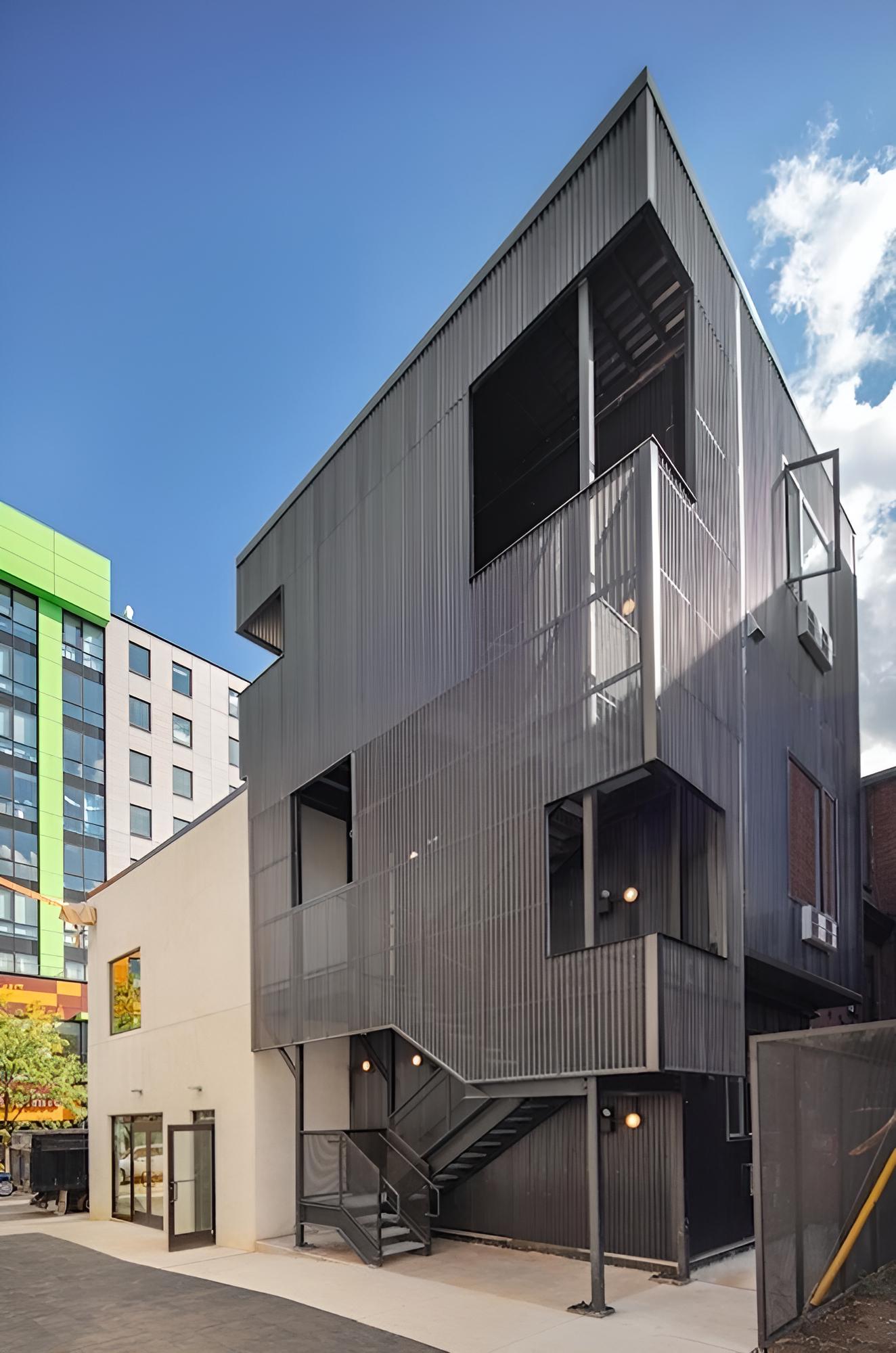 4003 Chestnut 2E in Philadelphia view 4