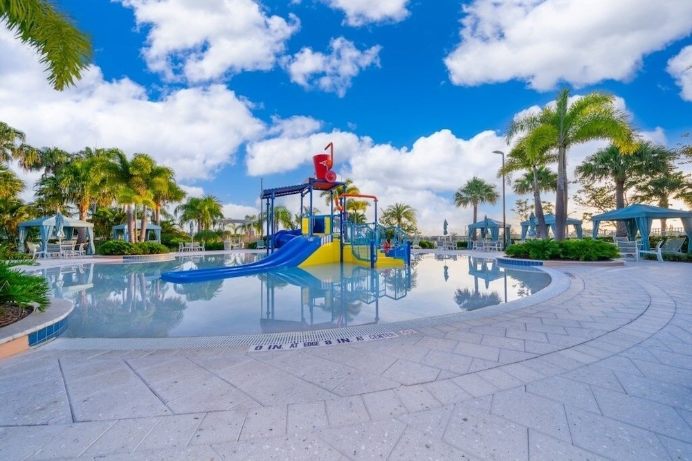 New! Modern Townhome Near Disney! Splash Pool, Resort W/waterpark-8206sa 3 Bedroom Townhouse
