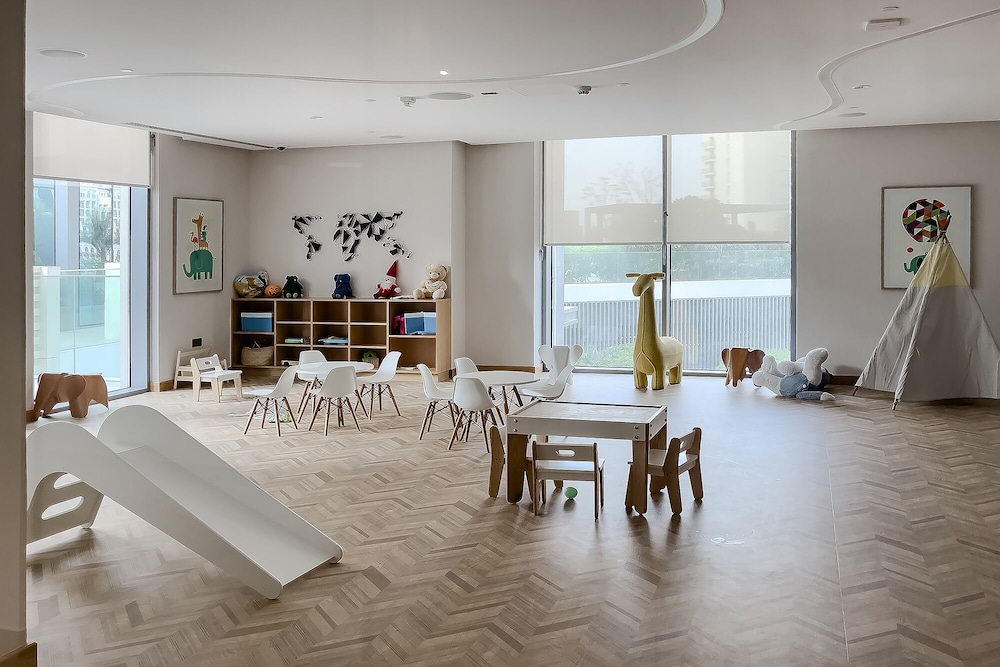 Wonderful Apartments in Icon Bay