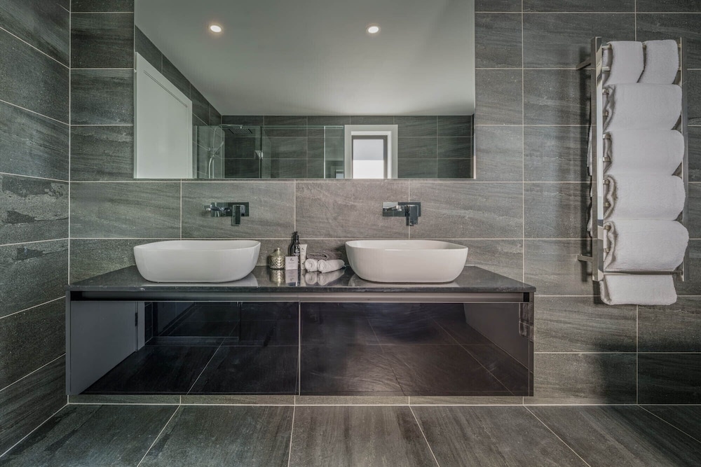 Wanaka Vacations - Marina Terrace Apartments - Property Image 11
