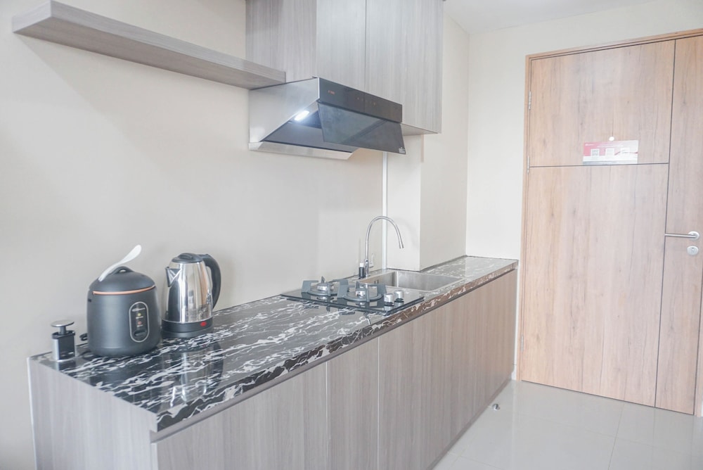 Good Choice and Comfy Studio Apartment at LRT City Jatibening