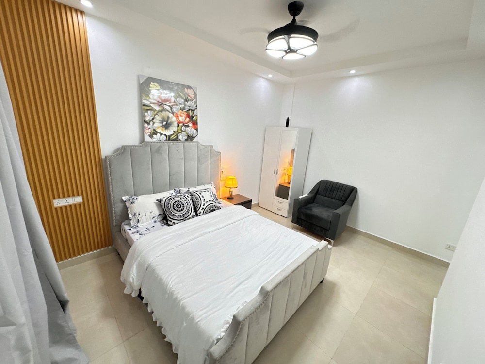 The 401 Apartment