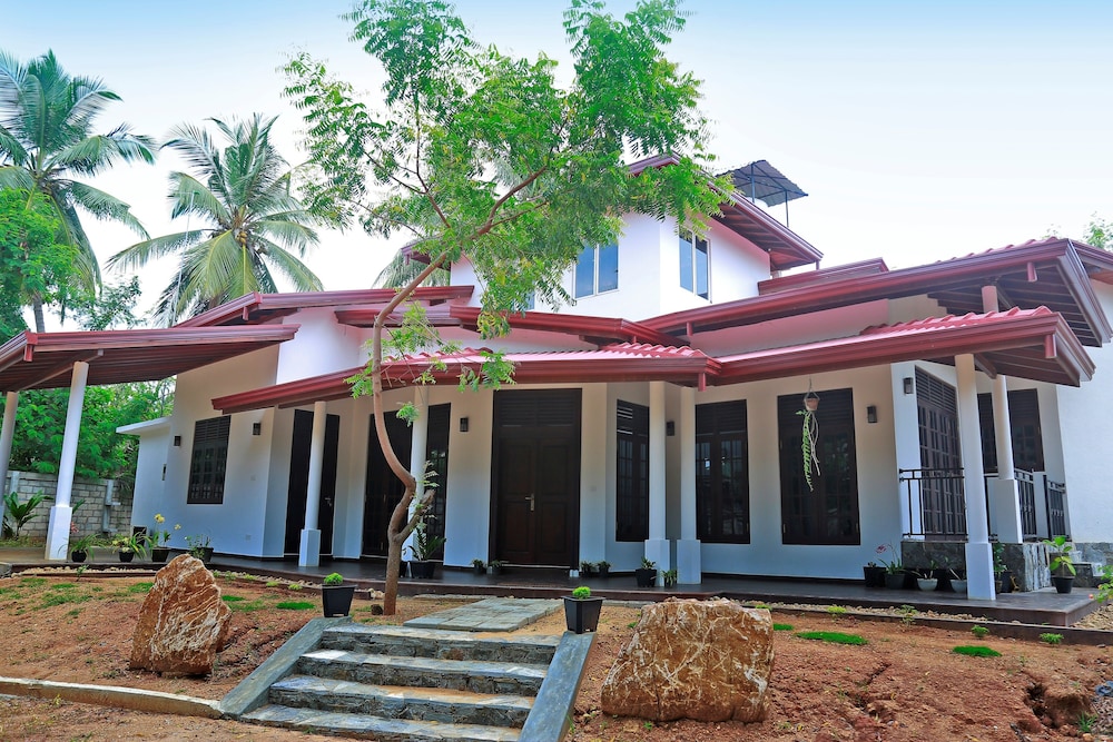 Leisure Villa