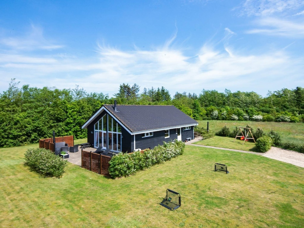 6 Person Holiday Home in Tarm