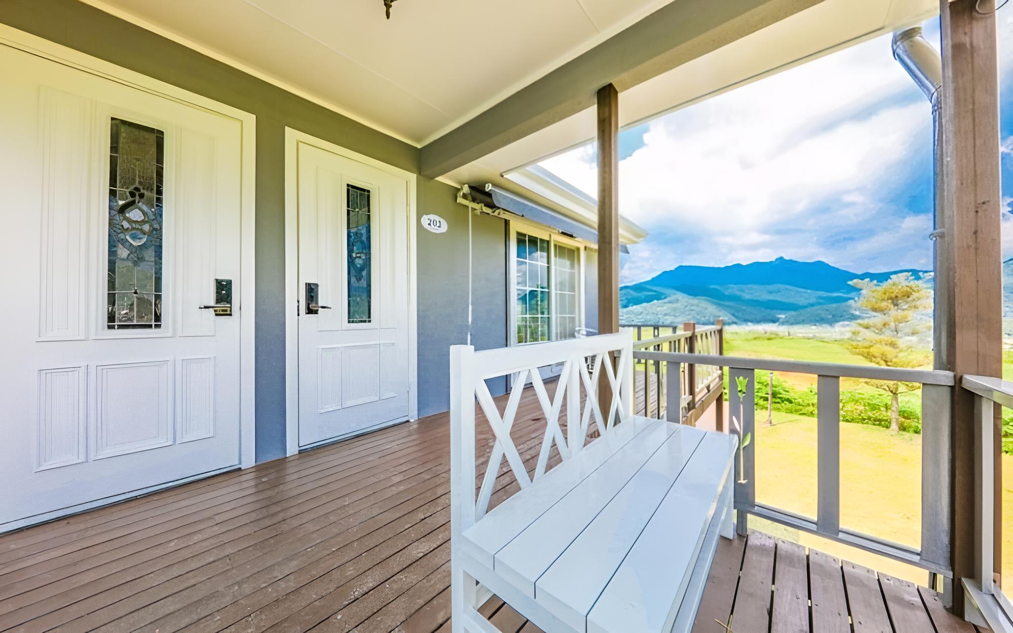 Mungyeong Tyrol Pension view 4