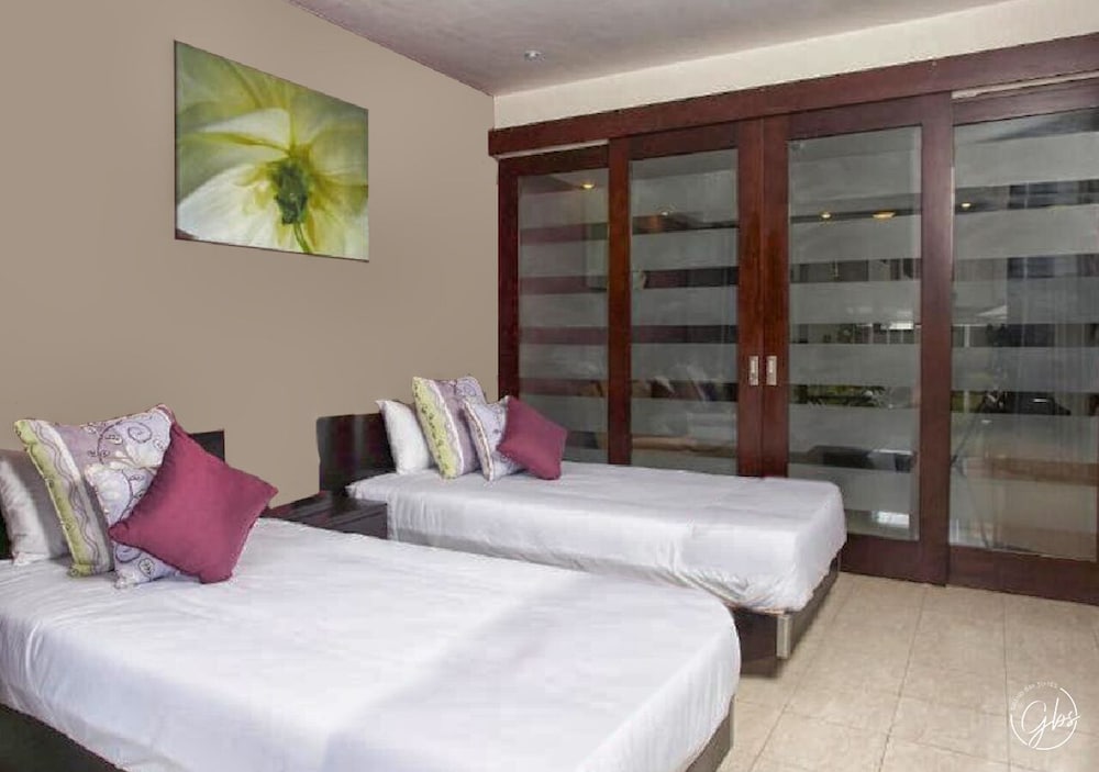 Grand Bay Suites view 5