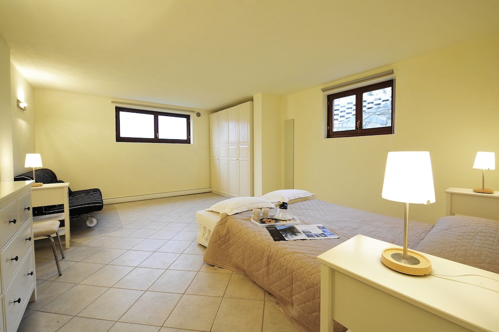 Casa Tulipano Grande view 4