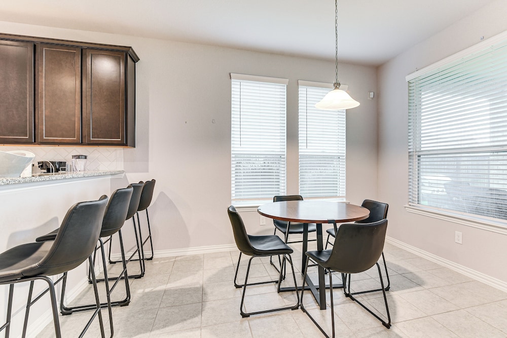 Grand Family Home w/ Patio & Fenced Yard in Arcola