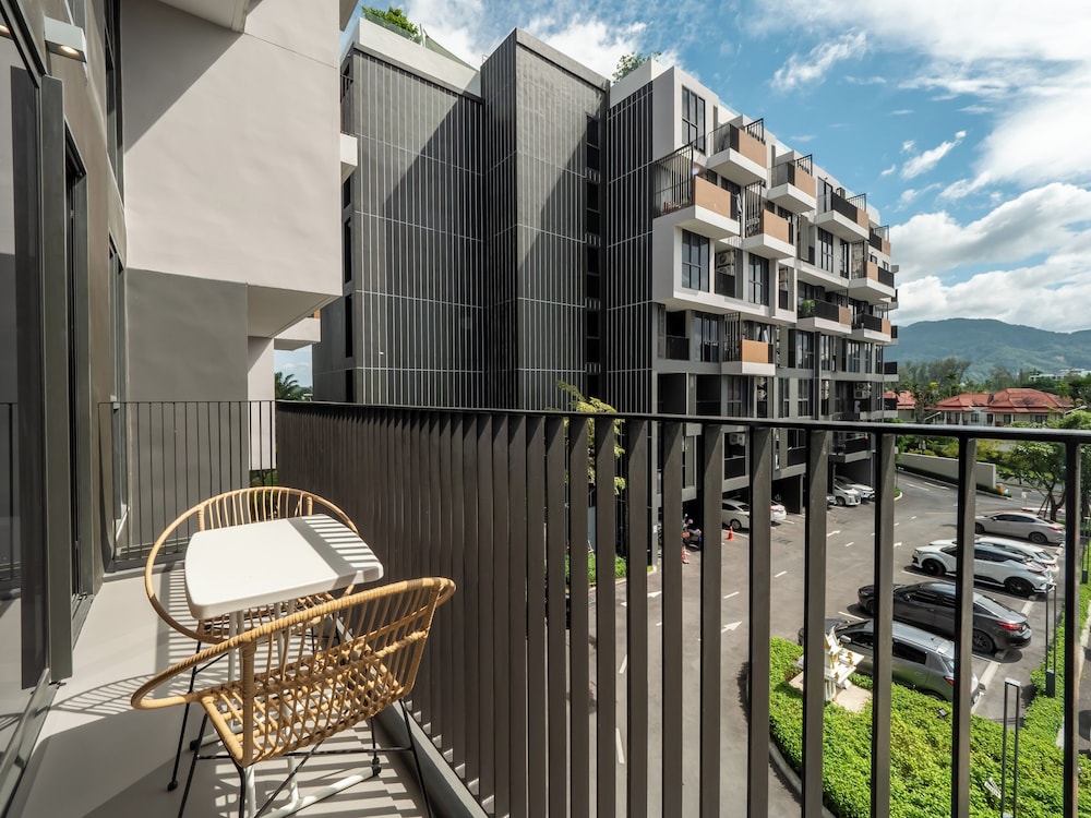 Laguna SkyPark new brand apartments