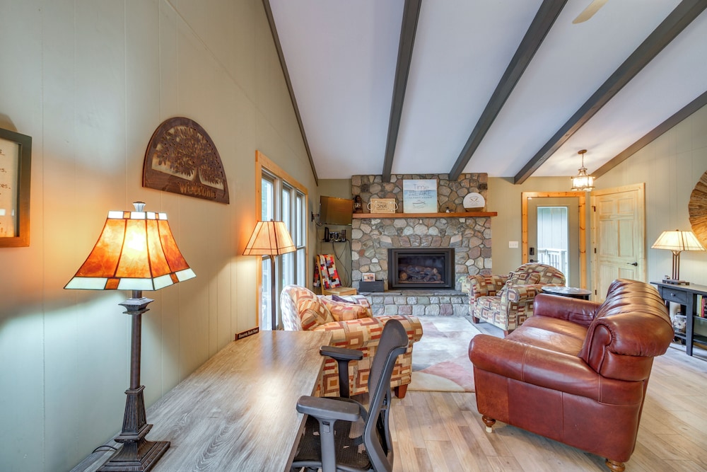 2 Mi to Marina: Family Home on Sibley Lake!