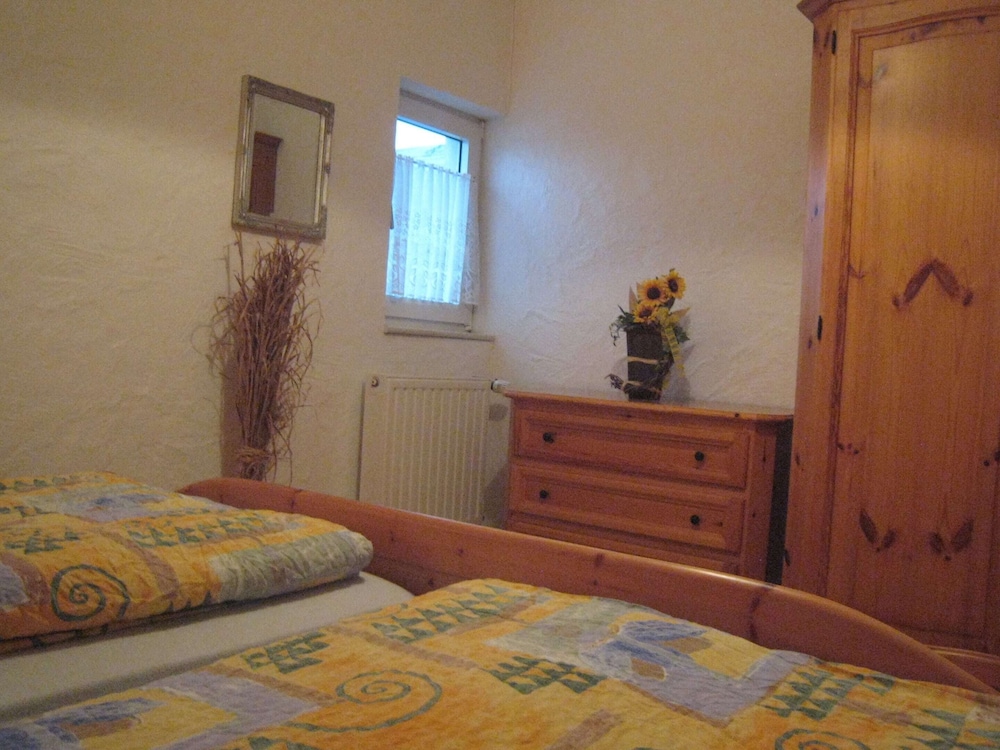 Apartment With Animal zoo and sun Terrace