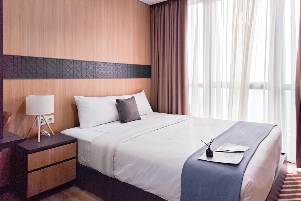 Modern 1Br Near Ikea At The Smith Alam Sutera Apartment