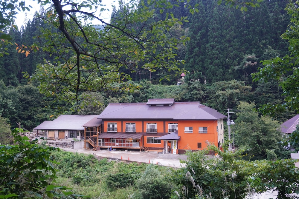 KANEYAMARYOKAN