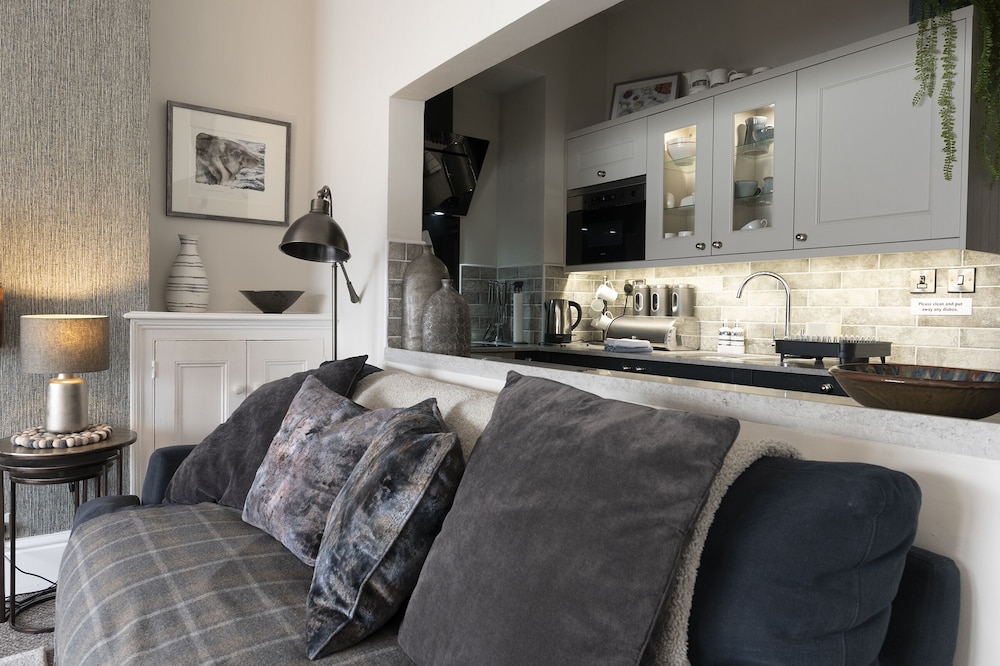 Harbour View - Flat 2
