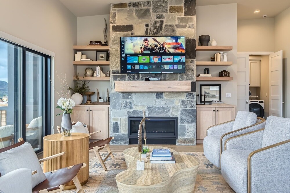 Deer Valley East Perfection On Vissen! 933 4 Bedroom Townhouse
