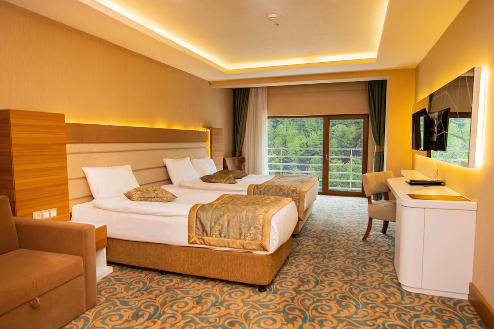 Cam Thermal Resort Spa Convention Center