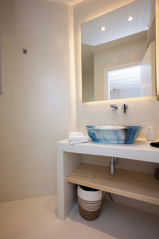 CAVO BLUE VILLAS