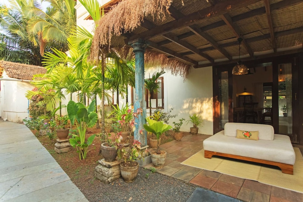 Salt by Hireavilla - 4BR w Heated Pool in Siolim