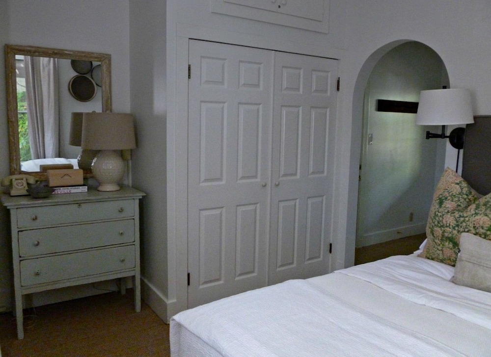 An Inn 2 Remember