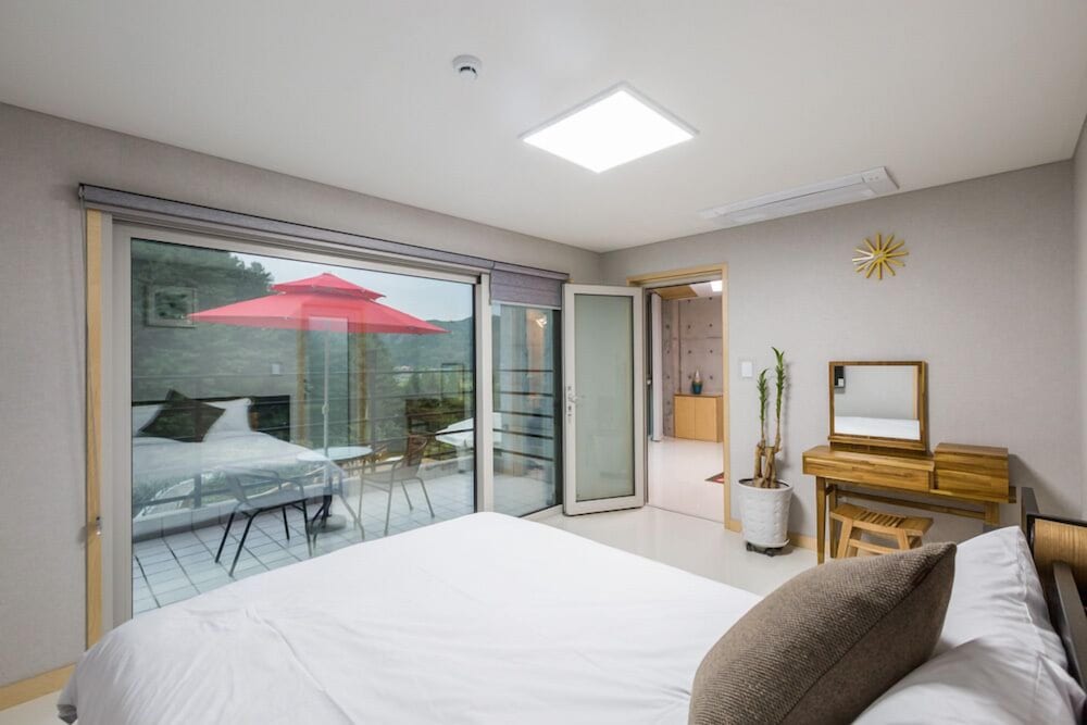 hotel room