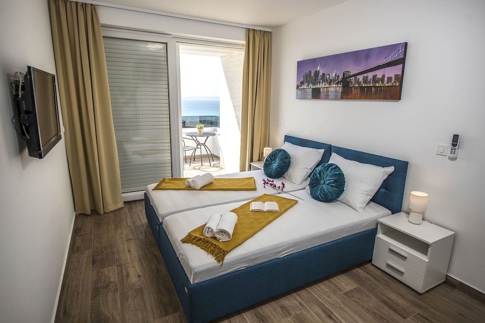 Luxury Villas Royal II with Private Pool view 5