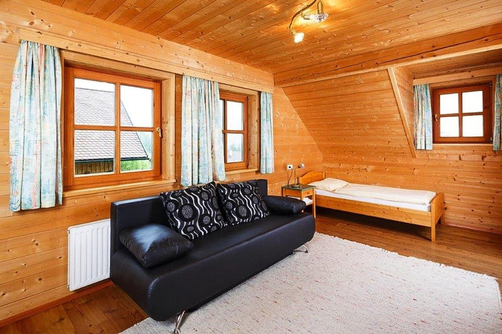 Chalet in Schlierbach Near Ski Trails