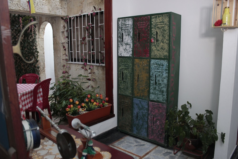 Casa Blanca Just For Travelers