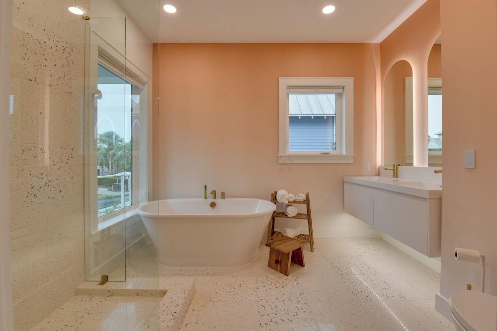 Stroll to Shore, Modern Santa Rosa Beach Duplex!