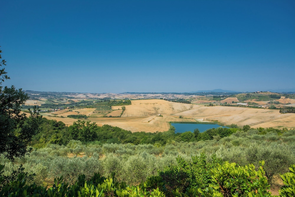 Amazing Chianti Site Olmo Shared Pool